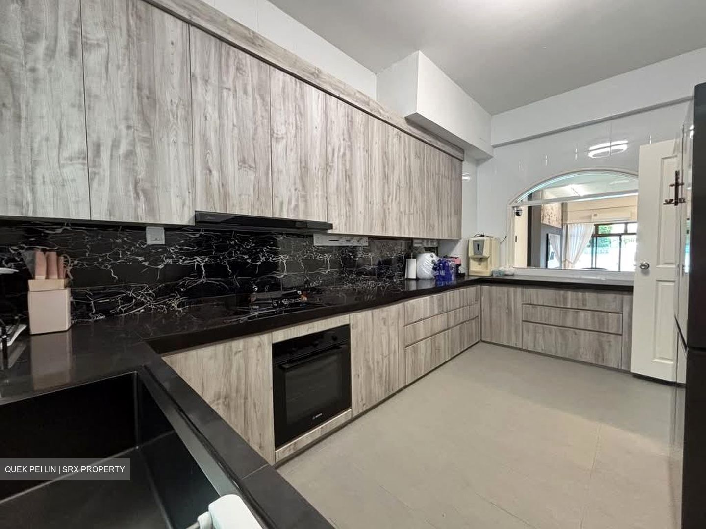 East Coast Avenue (D15), Terrace #570262931